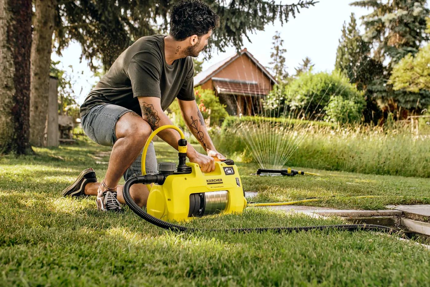 kategoriebild-rasenpflege-bewaesserung