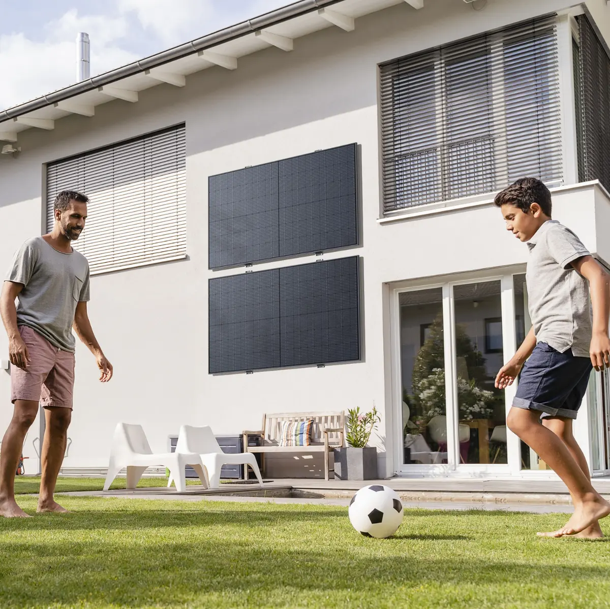 Balkonkraftwerk-Halterung für Fassade 90° Balkonkraftwerk-Halterung für Fassade 90°